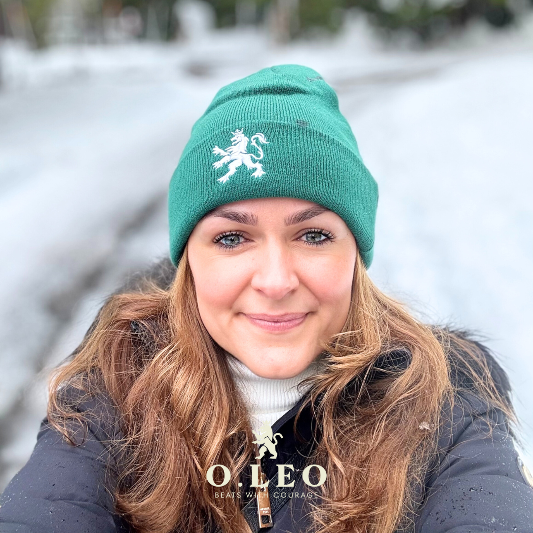 O.Leo Beanie Groen met groene handschoenen