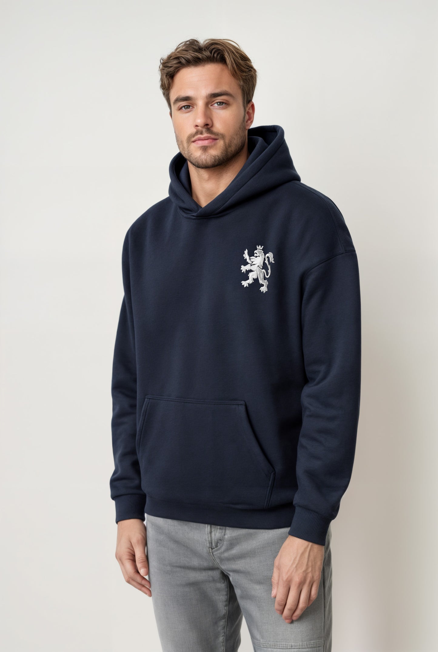 O.Leo Hoodie Blauw (Witte Leeuw)