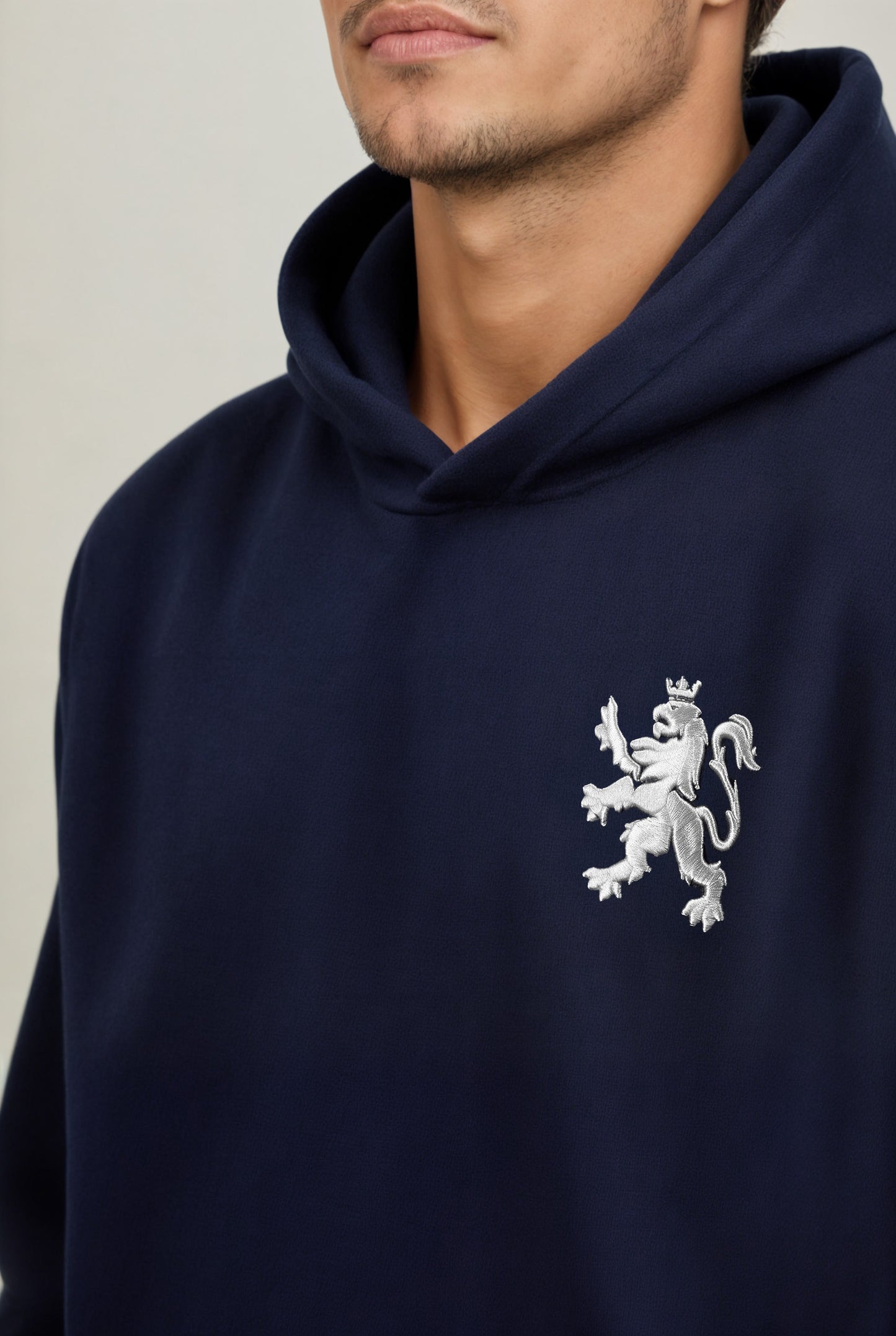 O.Leo Hoodie Blauw (Witte Leeuw)