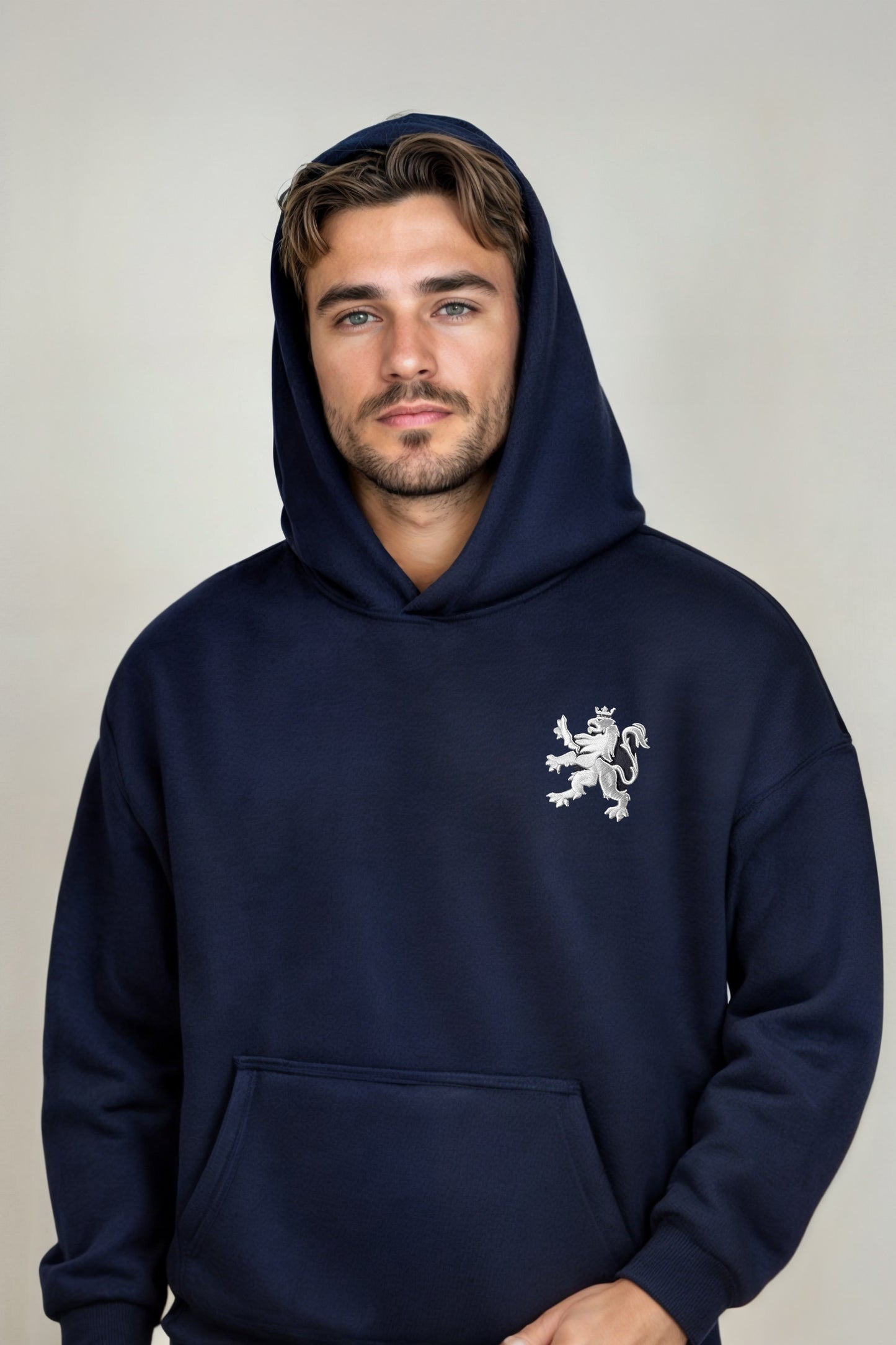 O.Leo Hoodie Blauw (Witte Leeuw)